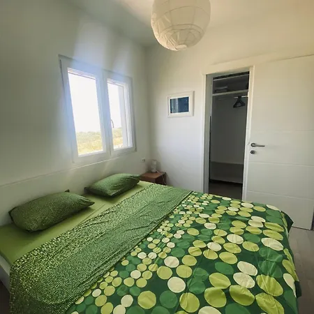 Island Solta Comfort Modesty *