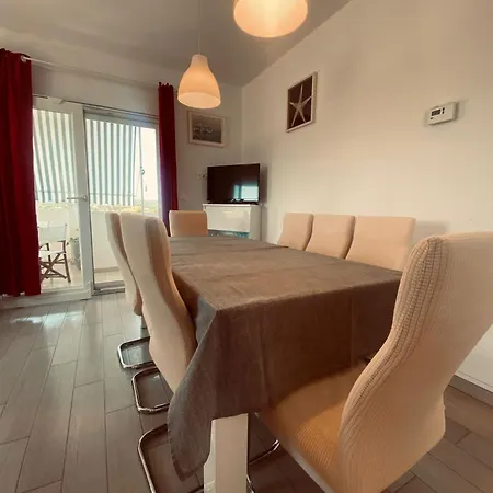 Island Solta Comfort Modesty Apartment *